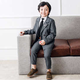 儿童西装男2023秋季新款男孩小西服两件套条纹宝宝礼服正装伴童服