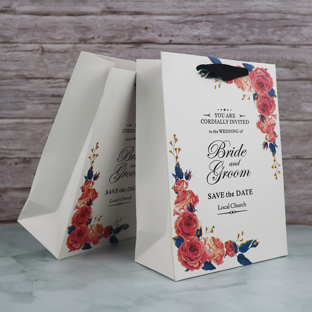 纸袋现货批发花边时尚服装购物礼品袋饰品手提袋加二维码