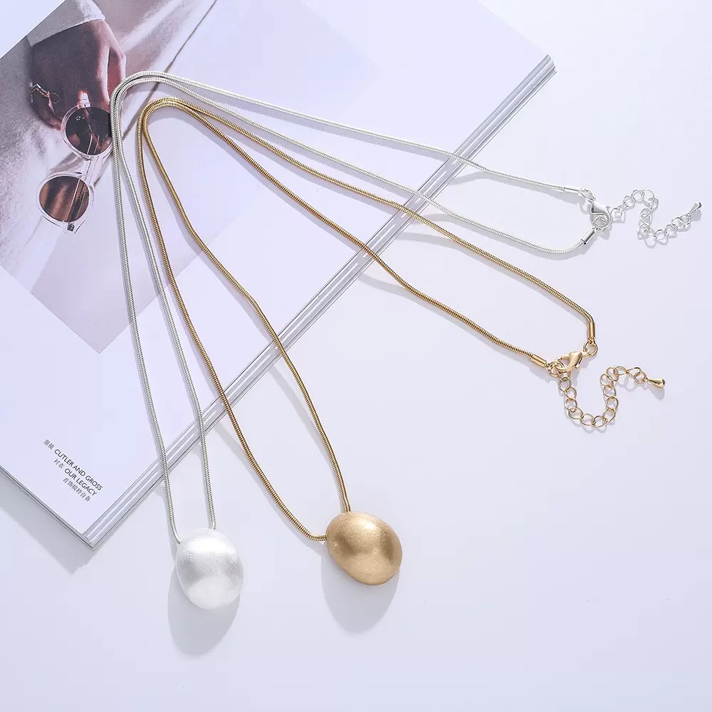 亚马逊爆款跨境流行欧美金属精致几何光面吊坠长款项链时尚毛衣链