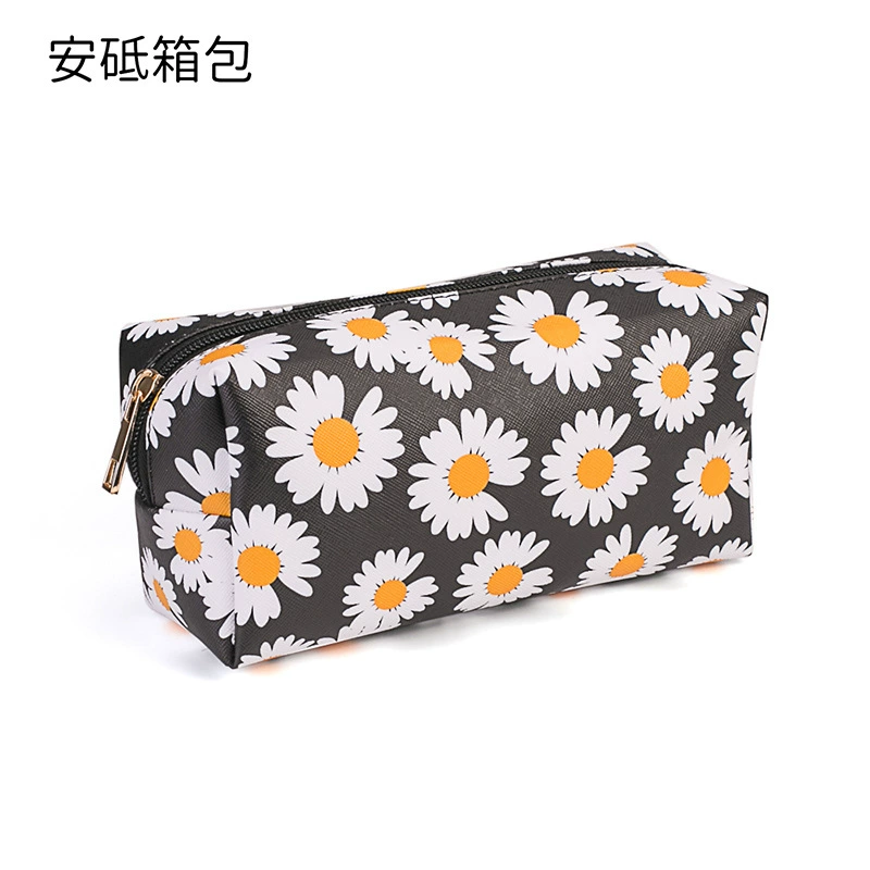Handheld Cosmetic Bag, Polyurethane Marble Pattern, Compact Clutch Organizer, 19×9×7 cm