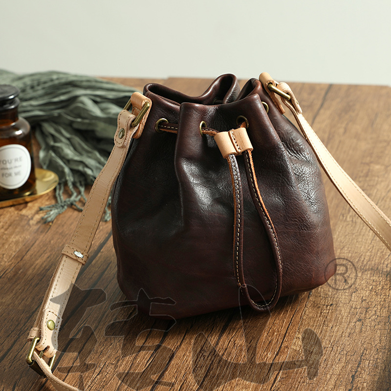 Korean Bucket Bag Image 4