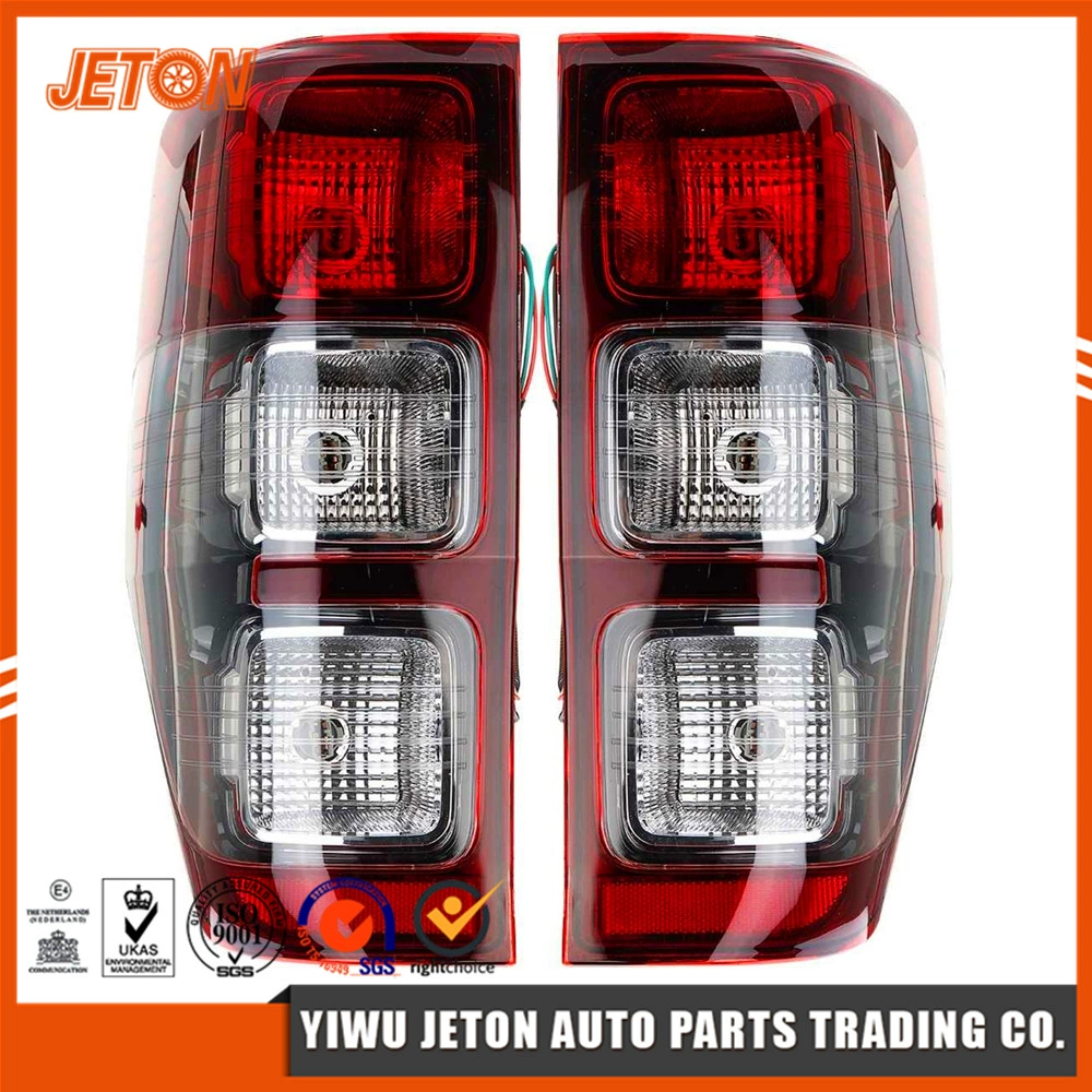 Для Ford RANGER 2012-2021 задние фонари в сборке черный фон красный чехол 231-1958-UE