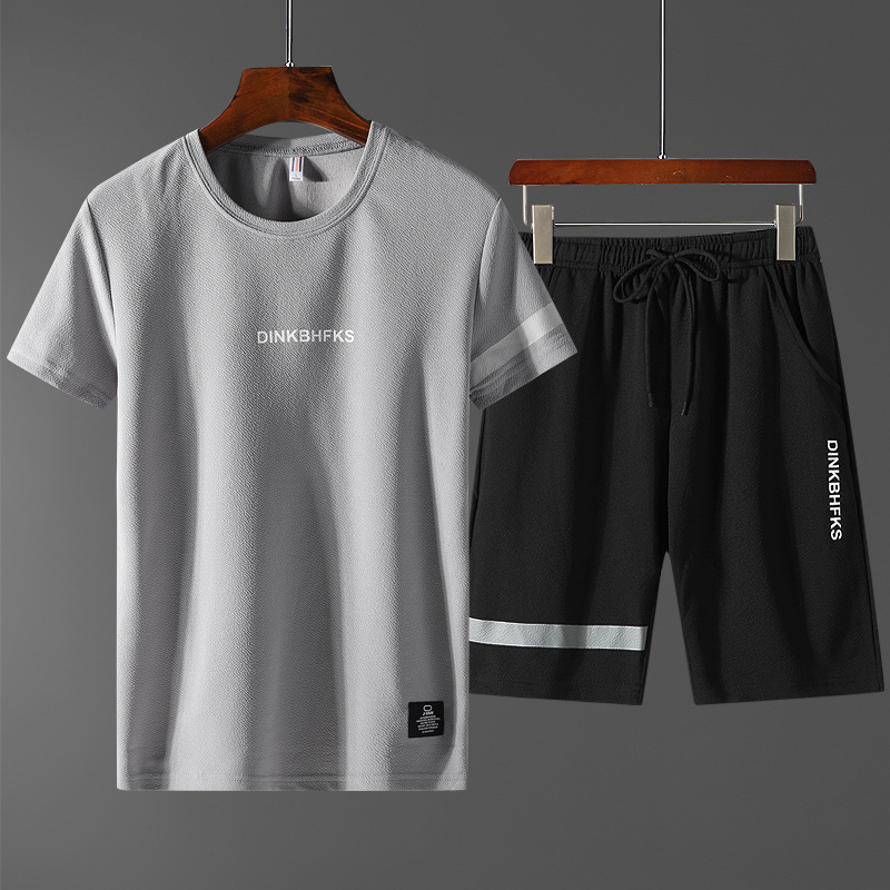 Camiseta de manga corta para hombre traje de verano para Hombre Ropa traje de seda de hielo de moda con camiseta hermosa marca de moda de media manga