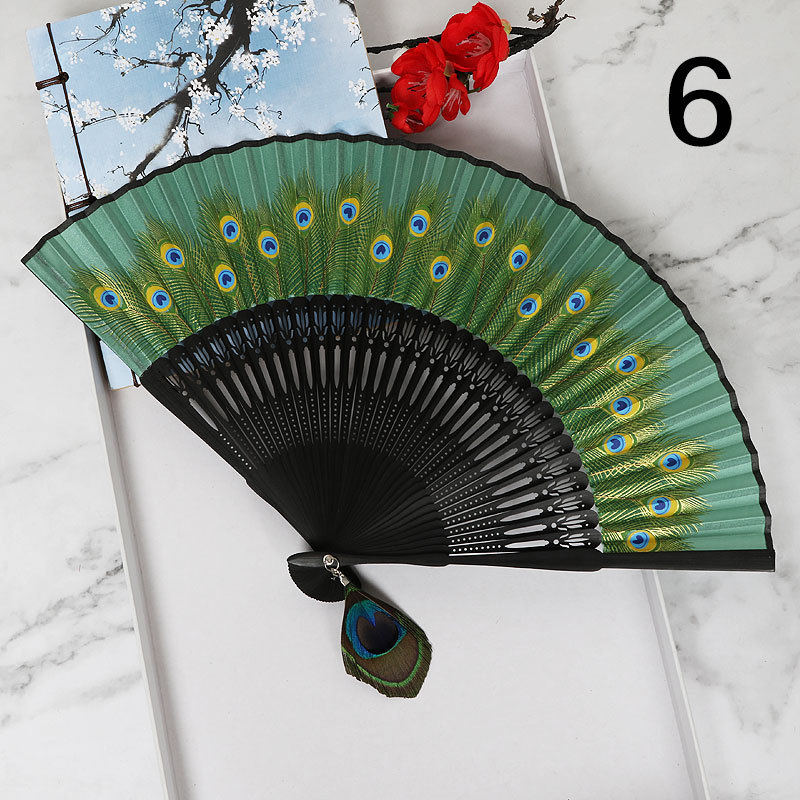 Venta al por mayor ventilador de pavo real estilo chino exquisito ventilador de seda de las mujeres regalo especial ventilador plegable ventilador de baile ventilador femenino