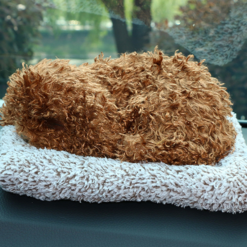 Decoraciones para el interior del coche con diseño de gatos simulados, bolsas de carbón de bambú, adornos de perros simulados, artículos y suministros de carbón activado al por mayor. image 10