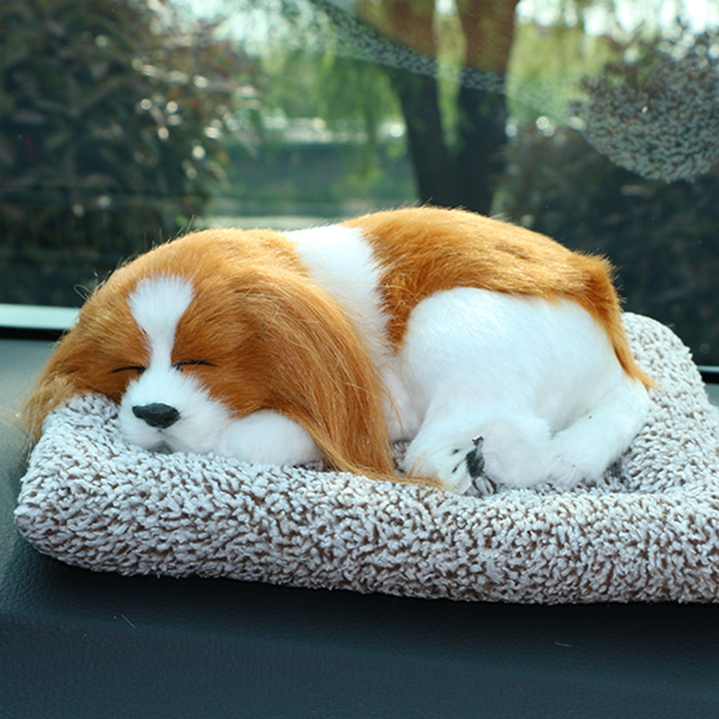 Decoraciones para el interior del coche con diseño de gatos simulados, bolsas de carbón de bambú, adornos de perros simulados, artículos y suministros de carbón activado al por mayor. image 8