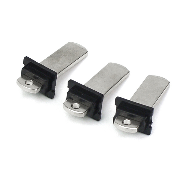 供应波导双孔插片 双孔工字插片、包塑插片、充电器有孔插片