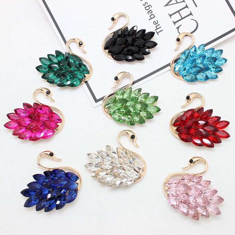 新款贴钻水晶天鹅diy手机壳镶钻合金配件时尚汽车出风口香薰配饰