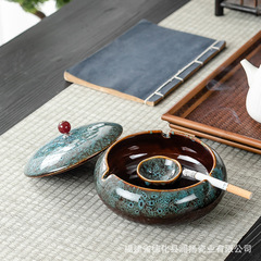 大型陶磁器灰皿創意個性ファッション客間オフィス家庭用ファッション灰皿蓋付き