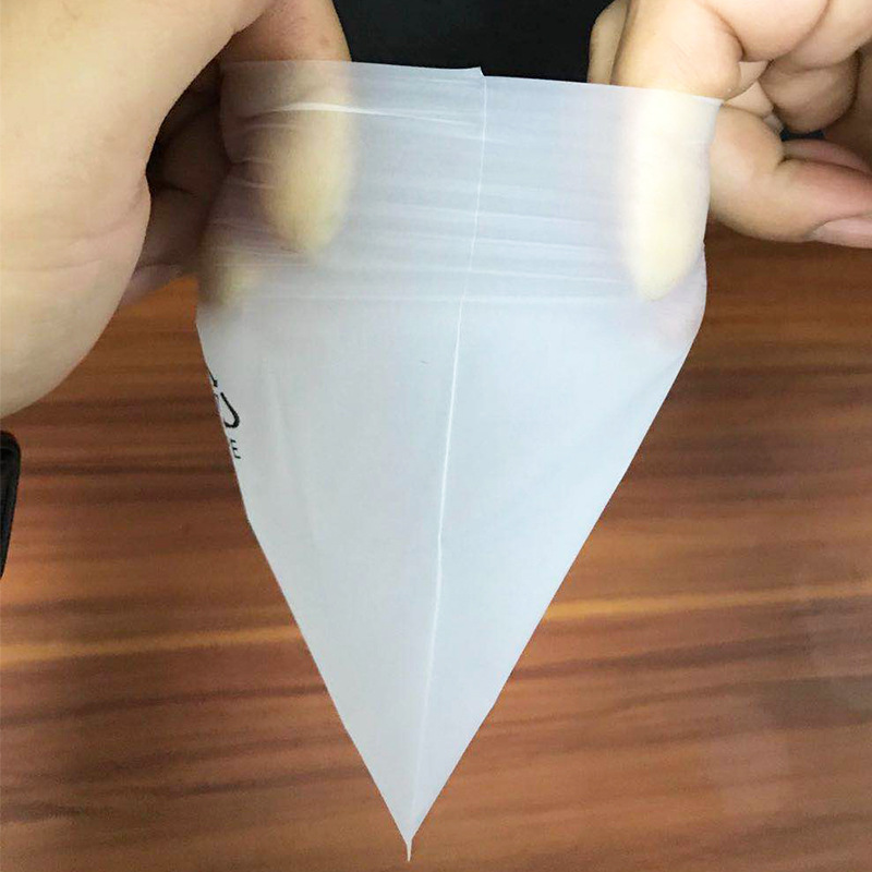 Esmerilado bolsillo plano caja del teléfono electrónico bolsa de embalaje cable de datos translúcido bolsa de plástico autoadhesiva CPE bolsa esmerilada