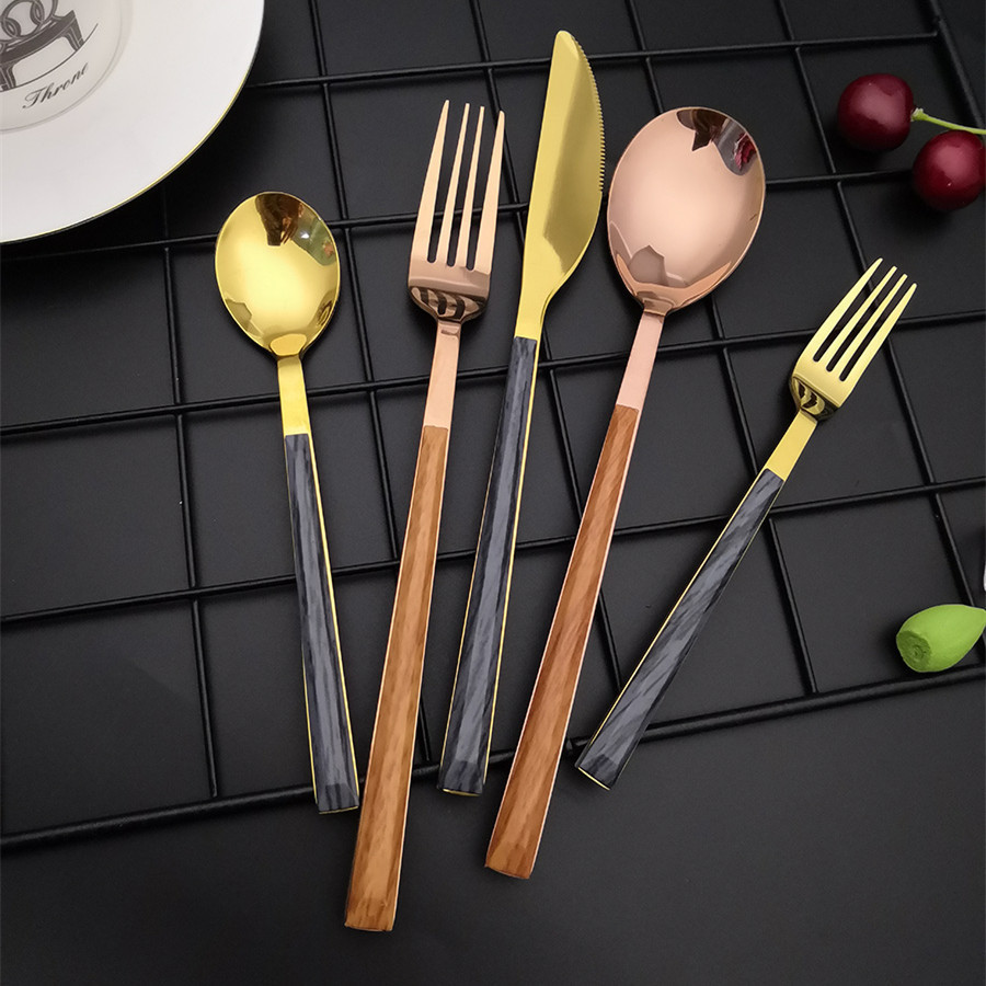 Amazon nueva venta al por mayor de acero inoxidable de madera vajilla hogar mango de plástico cuchillo, tenedor y cuchara japonés y coreano vajilla simple