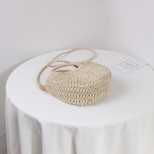 Factory Direct Selling Fresh and Natural Shoulder Crossbody Grass Woven Bag Vacation Beach Bag Cute Knitted Bag Casual Small Handbag for Women