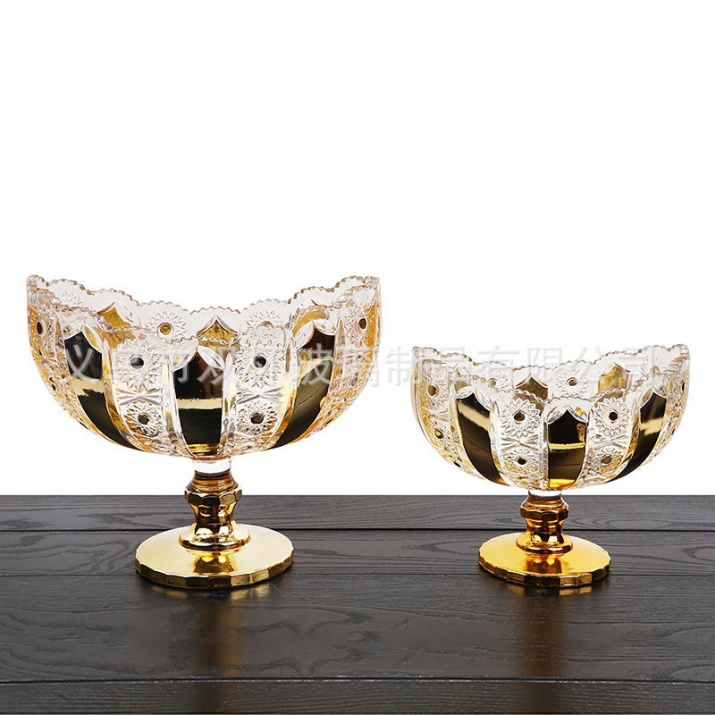 Factory Direct Supply Middle East electroplating Golden dining table fruit plate Mediterranean living room decoration European fruit plate fashion creative