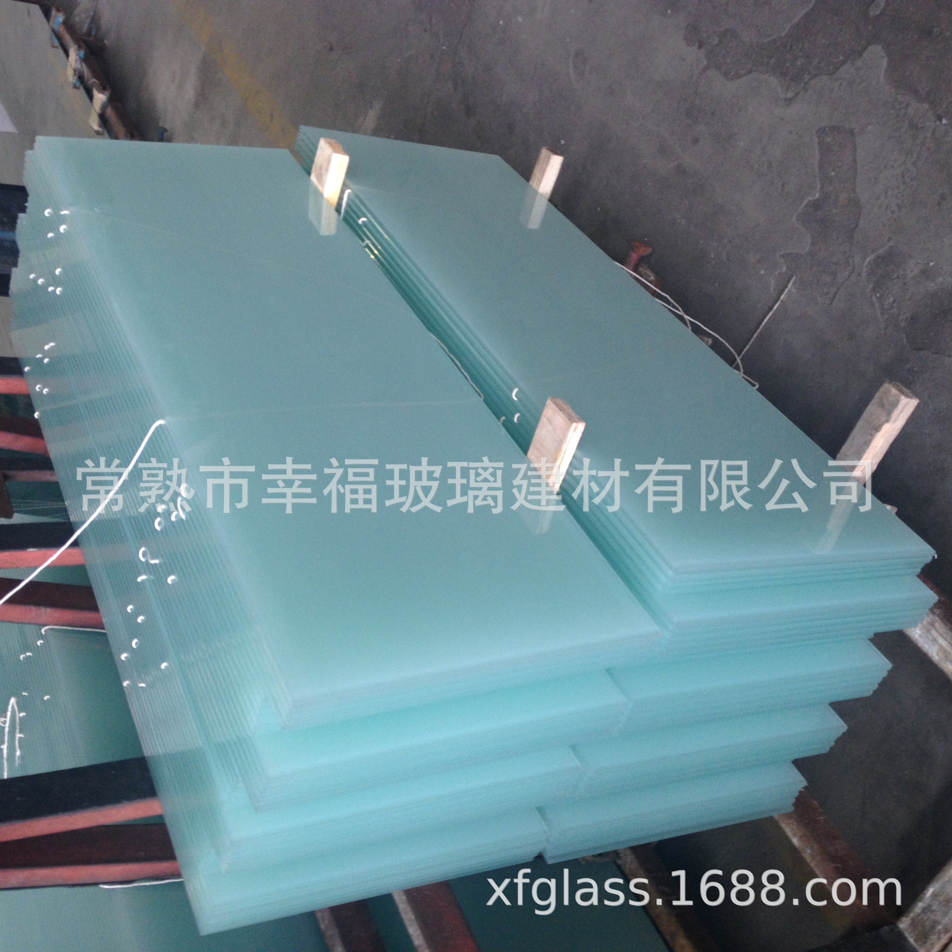 通过澳新认证AS/NZS2208的6.38 乳白夹胶玻璃