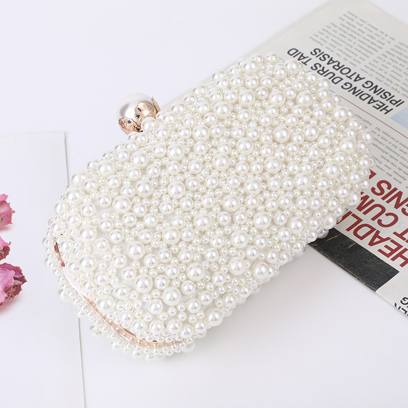Borsa da sera in perle per donna clutch a spalla morbida_voghion.com