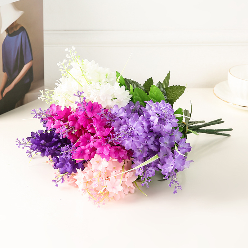 Factory wholesale simulation flowers 5 heads of wind and Xinzi…