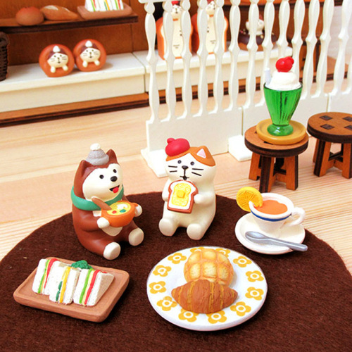 Japanese groceries ZAKKA food toys INS bread baking coffee shop decoration photography props miniature resin trinkets