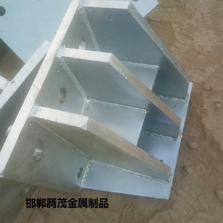 厂家腾茂 热镀锌预埋件防落梁挡块 防落梁挡块 高铁桥梁预埋件