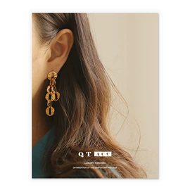 项链;耳钉;戒指