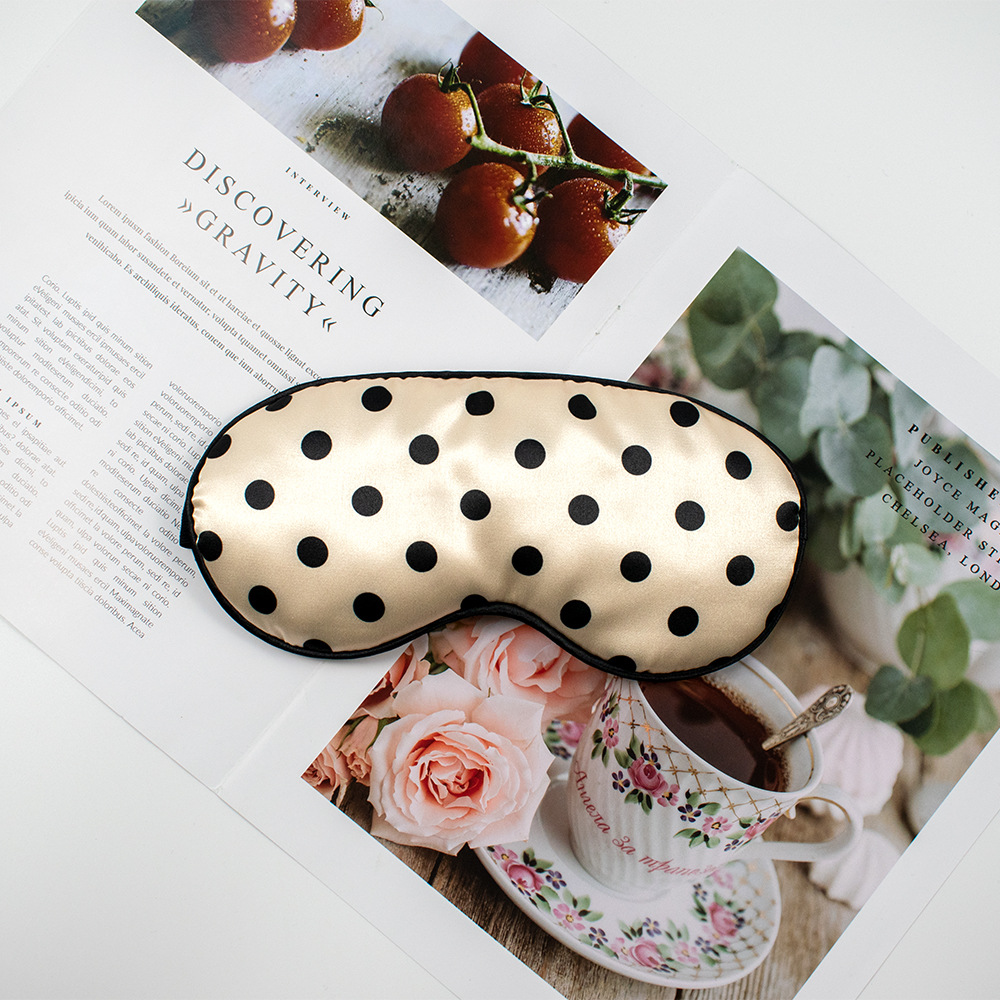 Lindo lunares máscara de ojo de seda artificial sombreado de doble cara bolsa de hielo compresa fría y caliente máscara de ojo de satén bolsa de medicina para dormir en stock