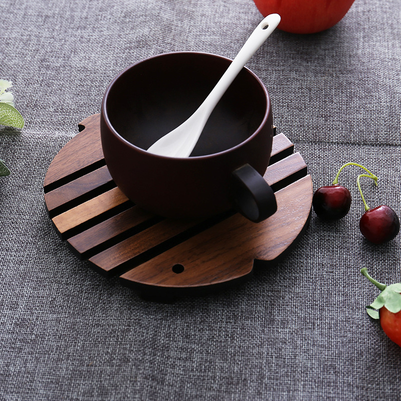 Creativo tapete de madera maciza de nogal negro en forma de X, fácil de limpiar, puede almacenar tapete de aislamiento térmico, tapete de mantel, tapete de mesa de aislamiento térmico, letras