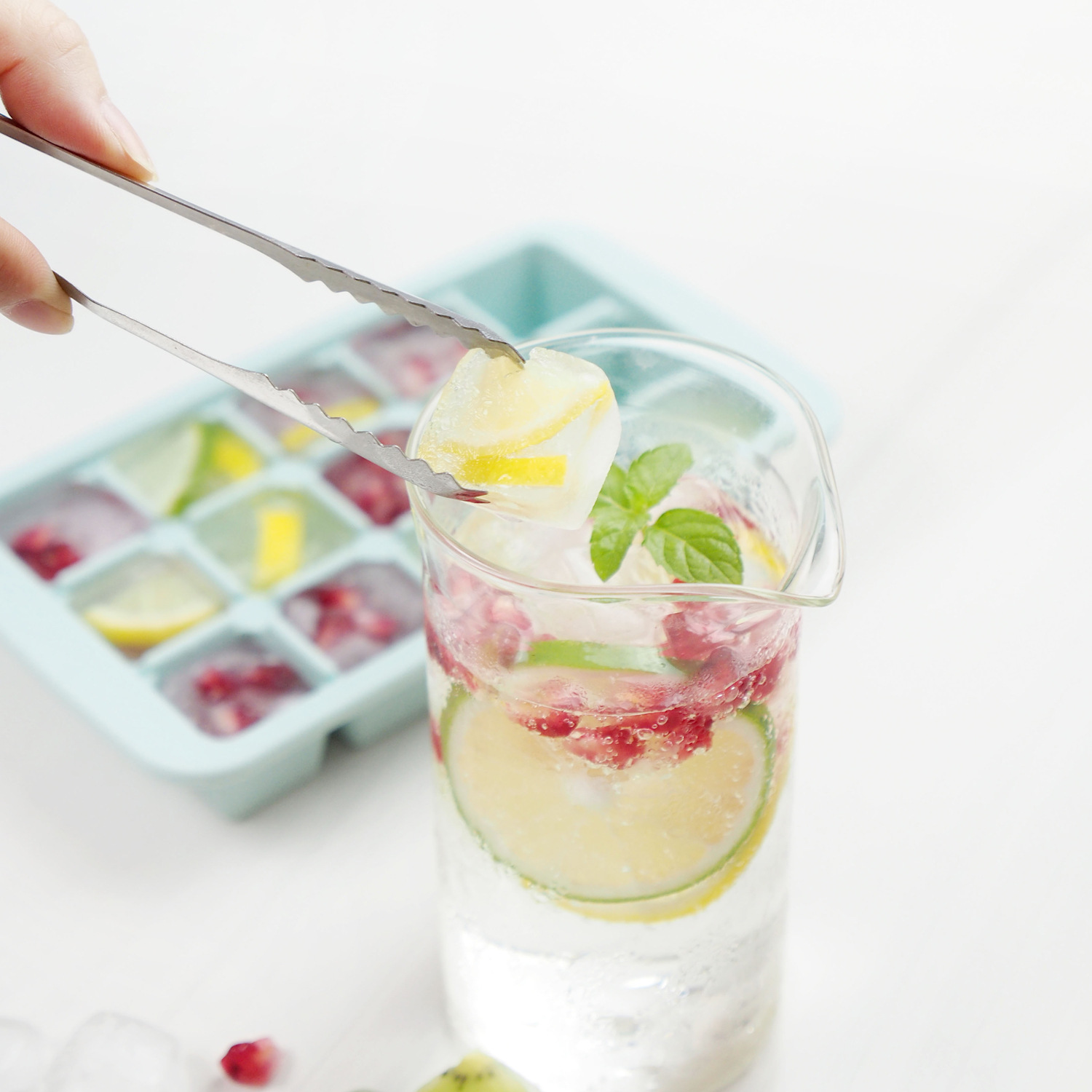 Molde americano de silicona de 15 cubos con tapa, caja para hacer hielo en refrigerador, material suave y duradero