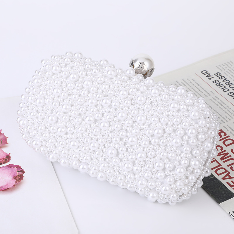 Borsa da sera in perle per donna clutch a spalla morbida_voghion.com