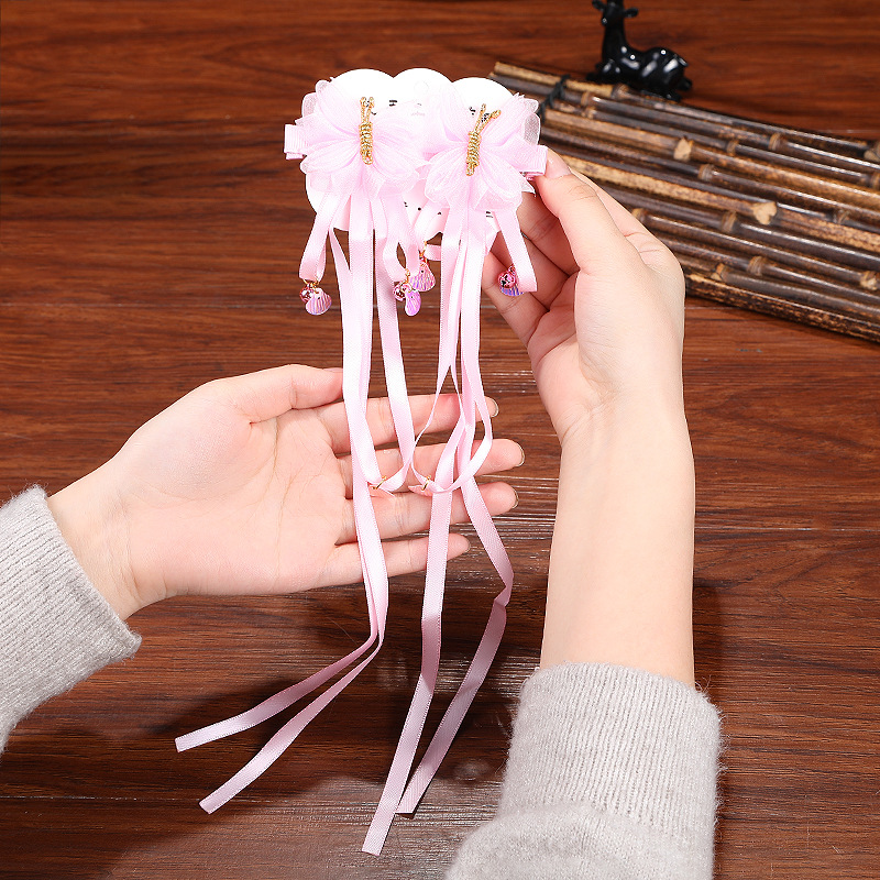 hair accessory with butterfly