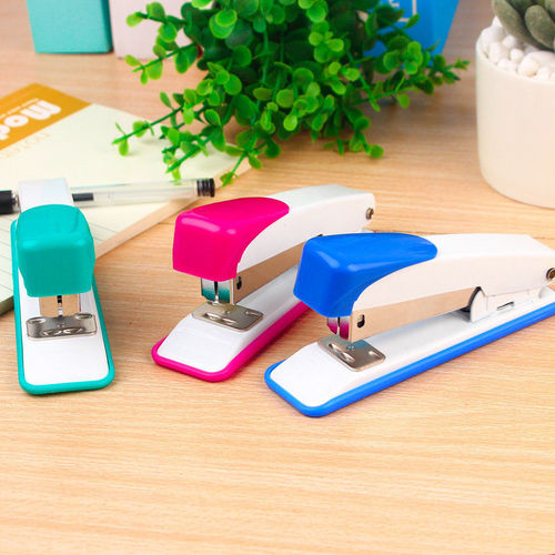 Zhengrong 207 stapler 24/6 stapling office supplies student metal stapler