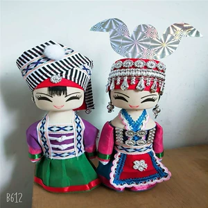 Деревянные куклы в национальных костюмах ручная работа
