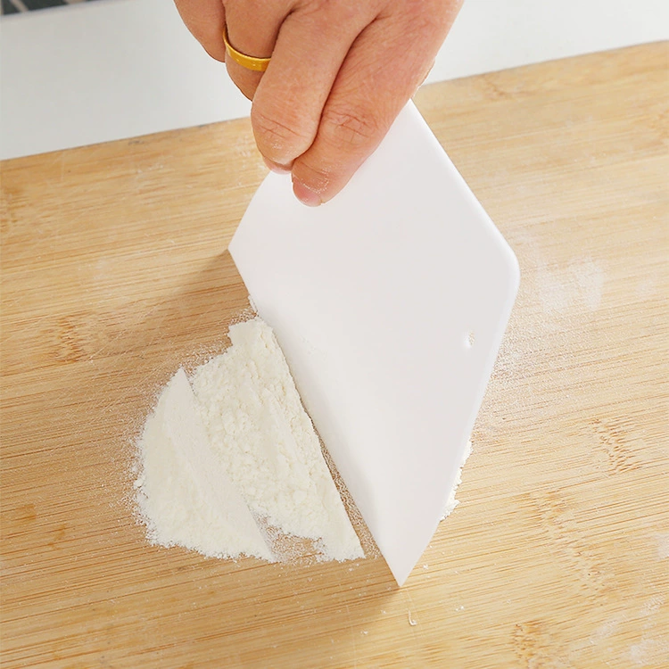 Baking tool scraper butter bangs small cream cream cake dough cut knife cake scraper