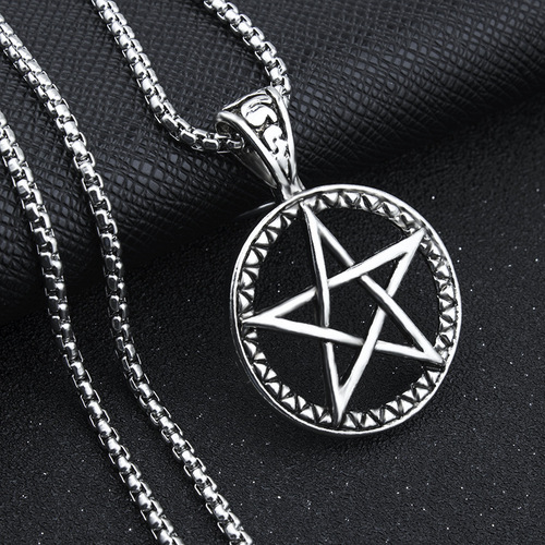 Best-selling Korean-style fashionable versatile five-pointed star pendant with hollow moon design
