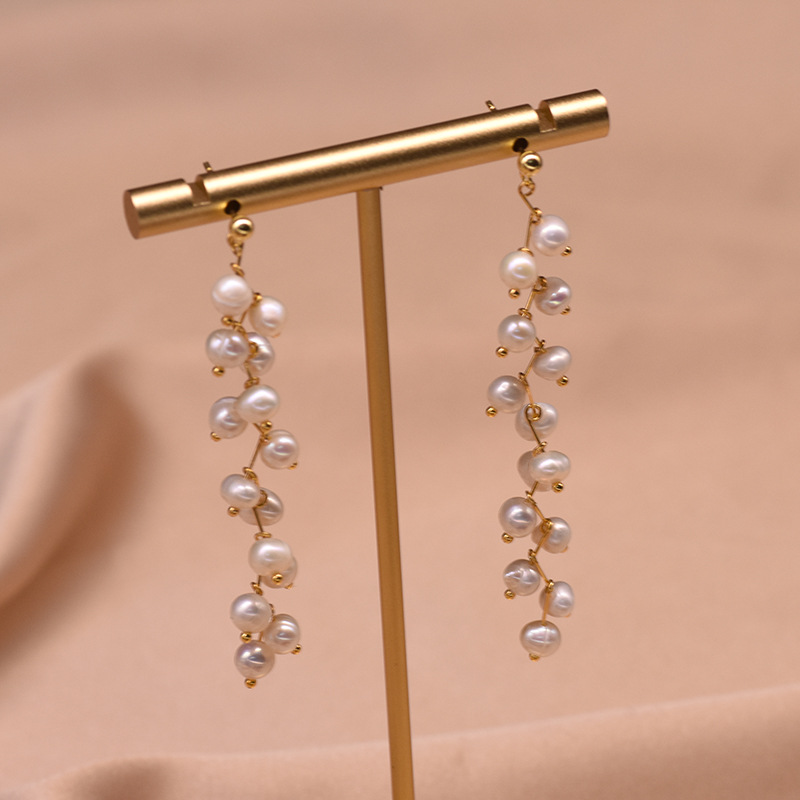 Aretes de perlas de agua dulce natural verano versátil frillantes retro pendientes de aretes lujosos ligeros s925 pendientes de aguja de plata para mujeres