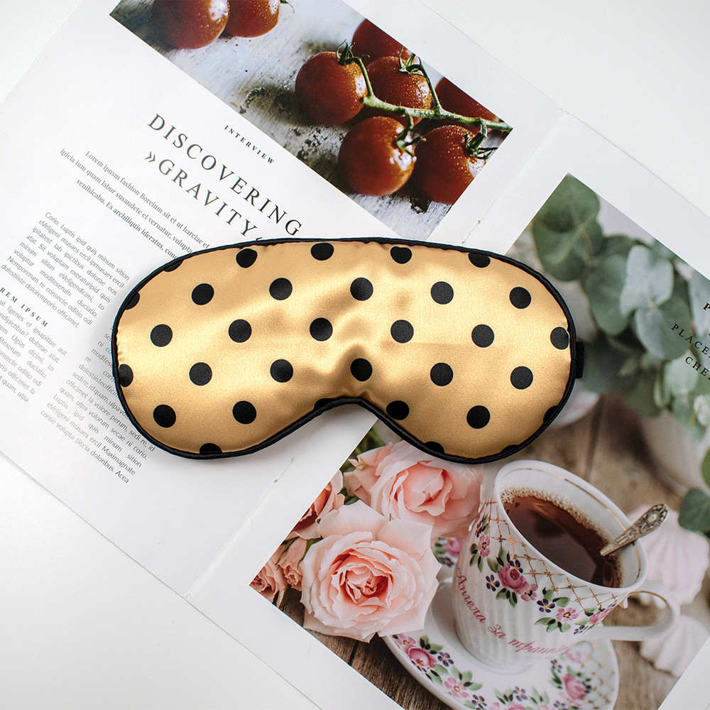 Lindo lunares máscara de ojo de seda artificial sombreado de doble cara bolsa de hielo compresa fría y caliente máscara de ojo de satén bolsa de medicina para dormir en stock