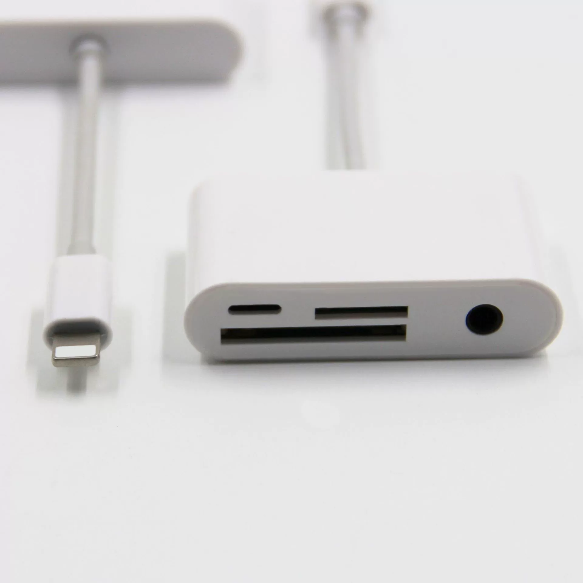 Подходящие к Apple мобильным телефонам для подключения OTG ротор, Apple бесплатный драйвер TF SD-карты считыватель аудио кабеля