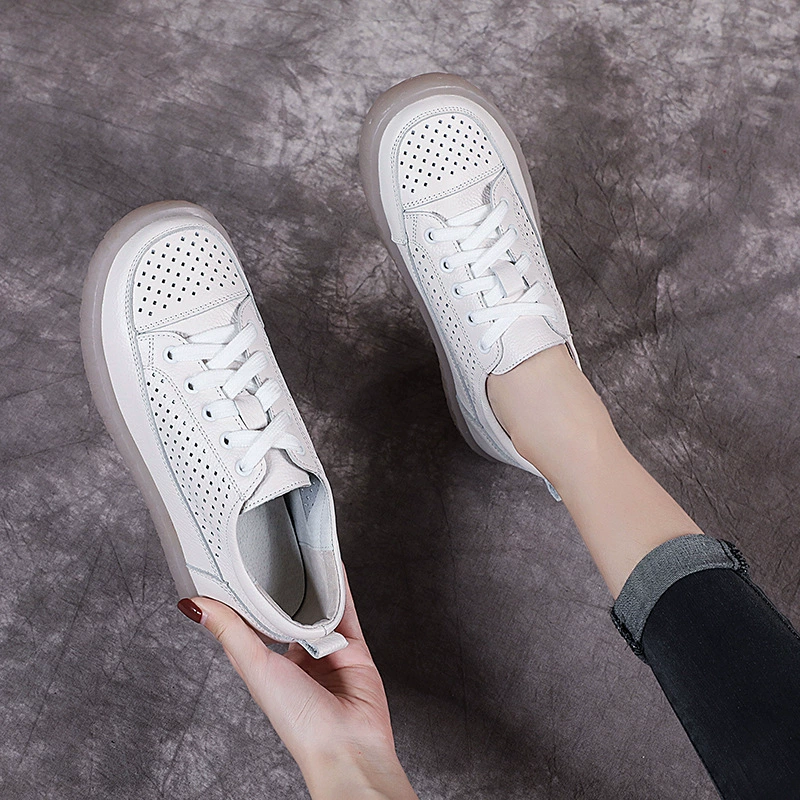 Новые женские сандалии из натуральной кожи с перфорацией, весна-лето 2025, повседневные, на мягкой нескользящей подошве, дышащие, белые