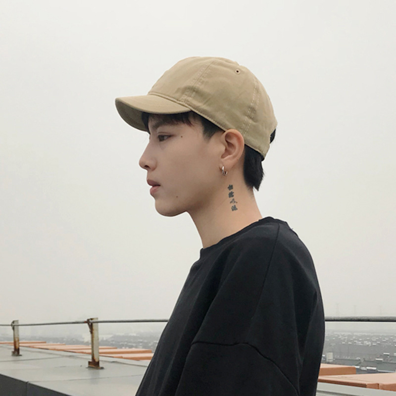 Short Brim Baseball Hat Men's and Women's Sun Hat Couple Soft Top Hat Small Rim Baseball Cap Equestrian Cap Korean Style Short Brim Baseball Hat Men's and Women's Sun Hat Couple Soft Top Hat Small Rim Baseball Cap Equestrian Cap Korean Style