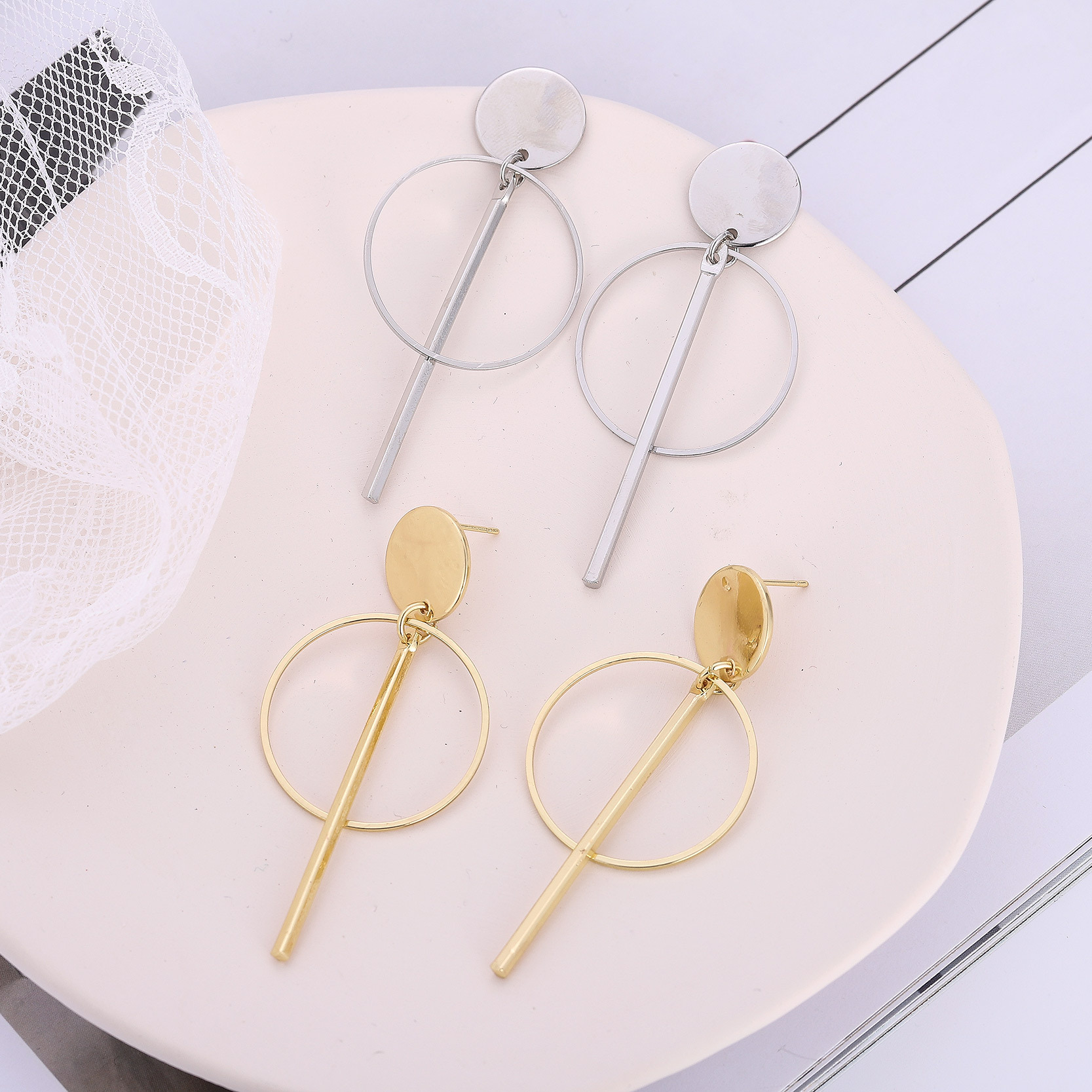 Pendientes de círculo hueco minimalistas estilo coreano - Pendientes colgantes de borlas largos y elegantes para mujer