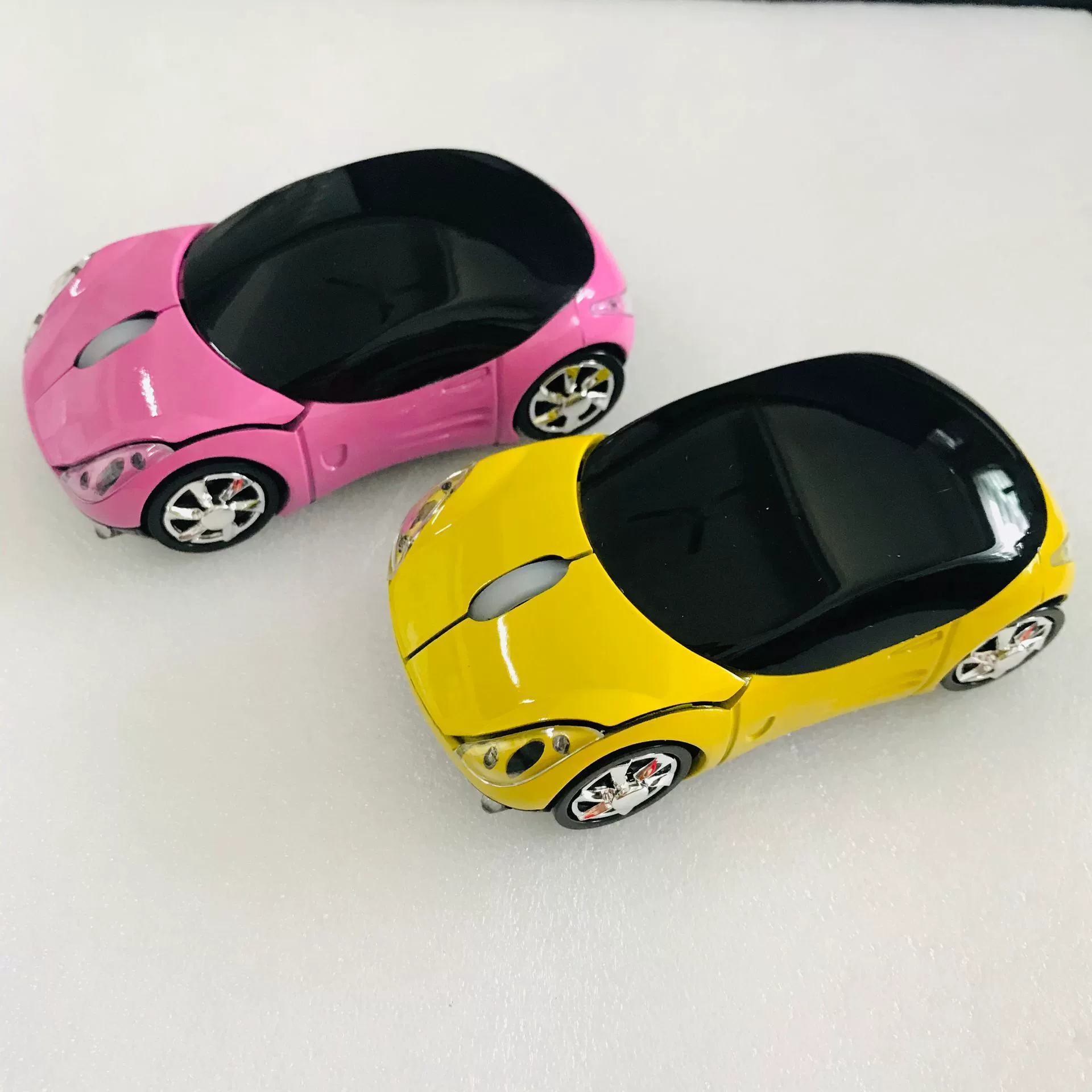 Wireless Mouse (Ferrari) 2.4G / Bluetooth, 3D Car Shape, Folding Compact, 800–1600 DPI