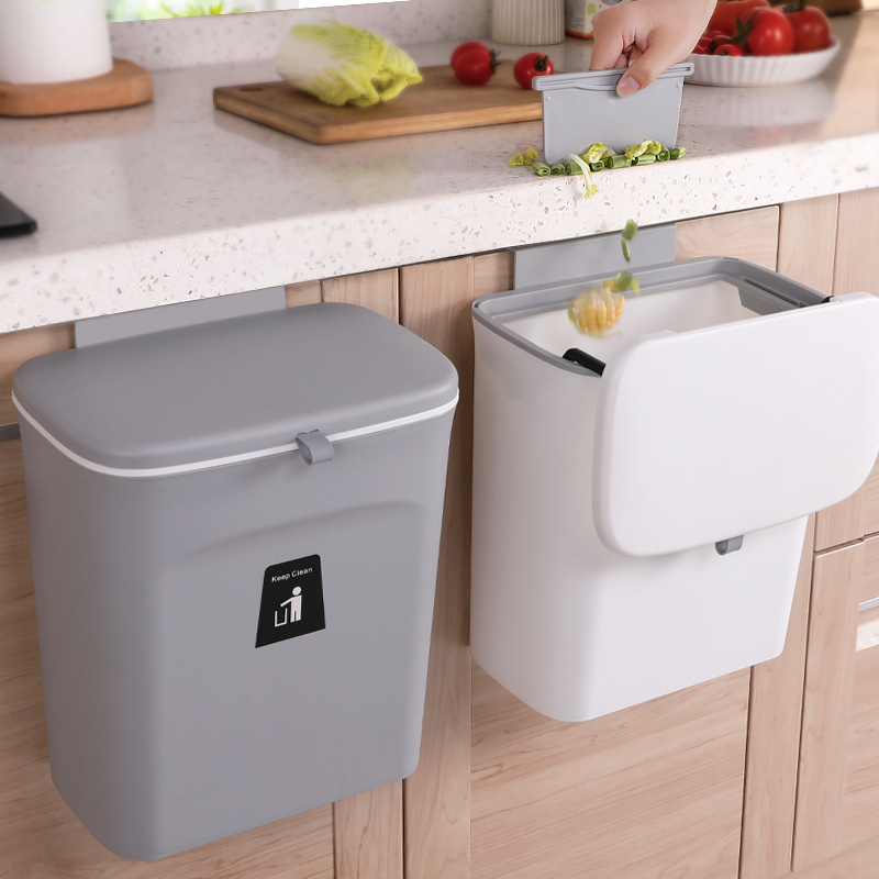 Kitchen Cabinet Door Hanging Trash Bin Household Punch-free Adhesive Type Odor-proof Hanging Plastic Bucket with Lid for Fruits and Vegetables Kitchen Cabinet Door Hanging Trash Bin Household Punch-free Adhesive Type Odor-proof Hanging Plastic Bucket with Lid for Fruits and Vegetables