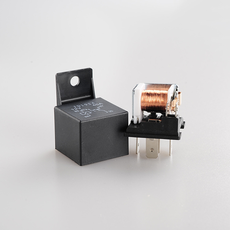 厂家直销定 制生产汽车继电器 汽车通用继电器定 制批发