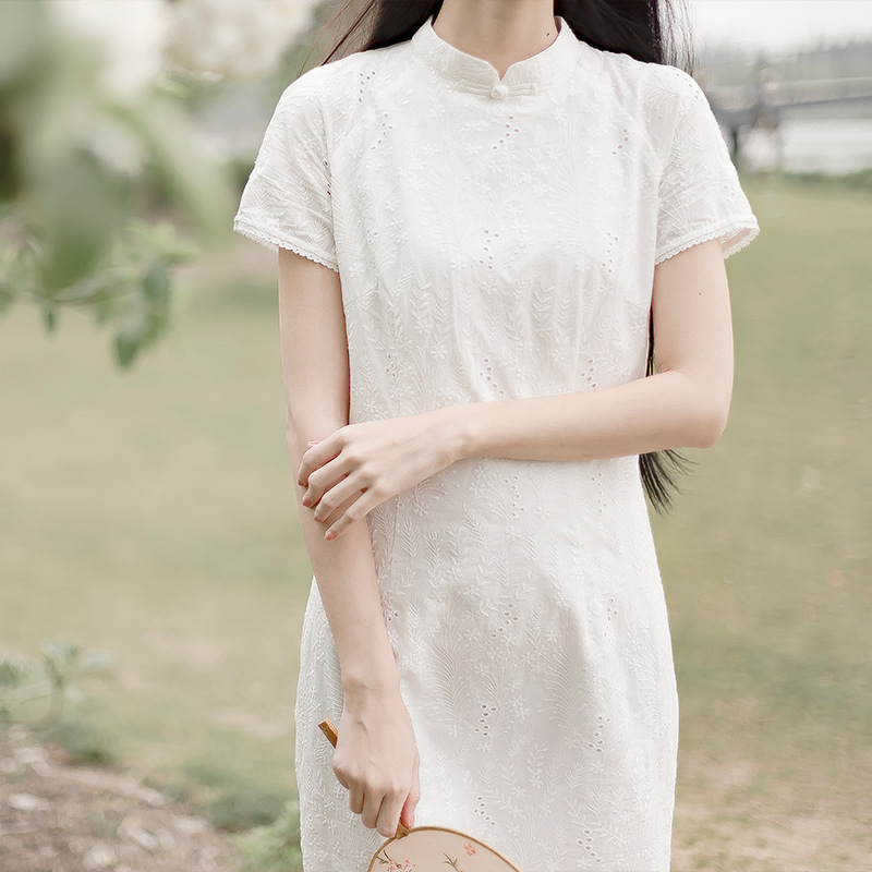 Embroidered Cheongsam Dress Artistic Vintage Slant Placket Modified Collar Slim-fit Cotton Daily Young Dress Women's Medium-length Dress