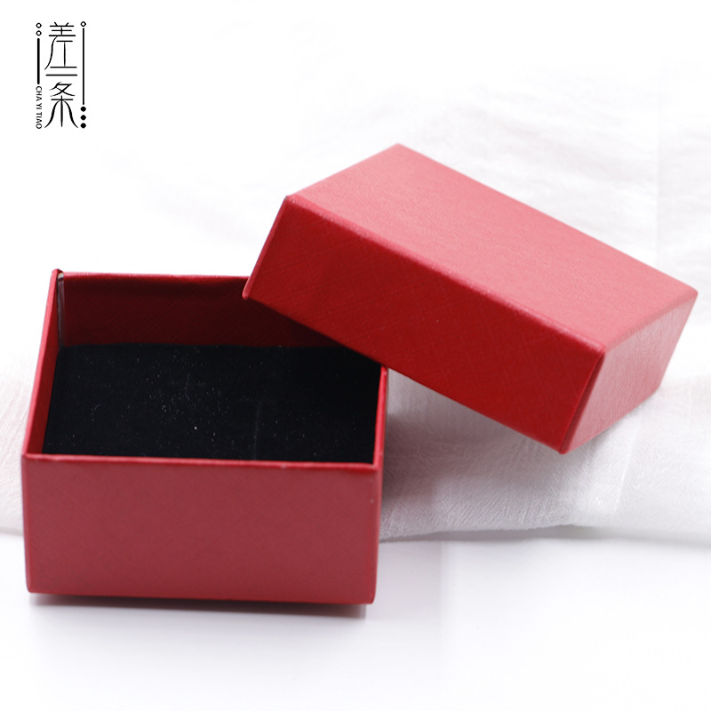 新品红色首饰包装盒纸天地盖饰品盒手链礼品盒