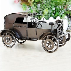 Vintage car models available—antique-style electroplated car models, metal crafts, and photography props—Q87, two-color mixed delivery.