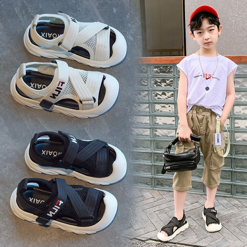 Ins Kidsren's Sandals 2025 Summer New Soft-Soled Non-Slip Toe-Cap Sandals for Boys, Middle and Large Kidsren and Girls Beach Shoes