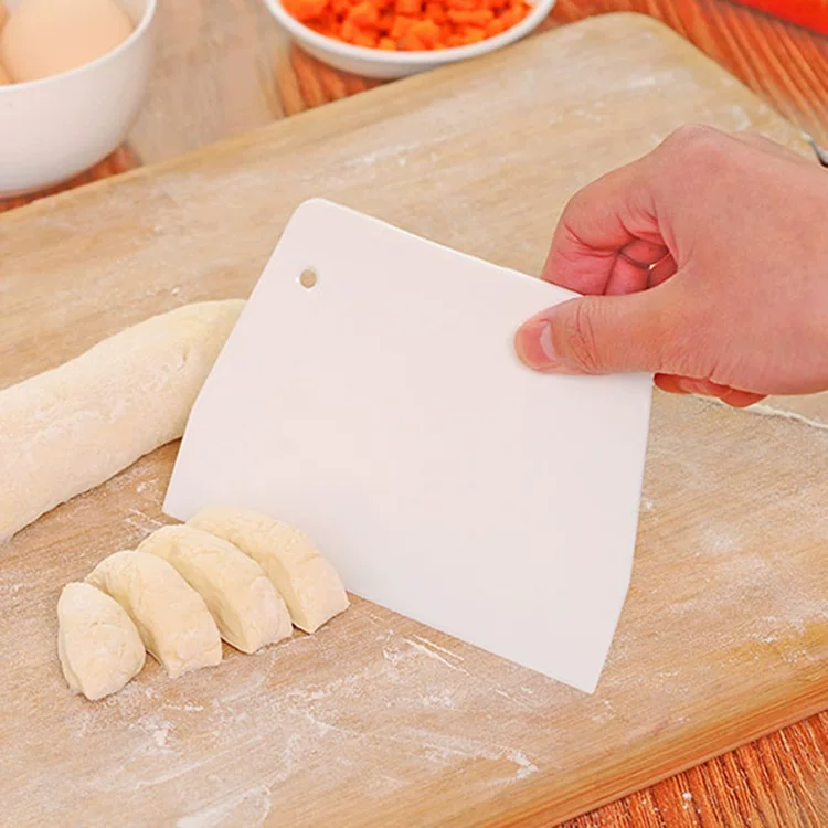 Baking tool scraper butter bangs small cream cream cake dough cut knife cake scraper