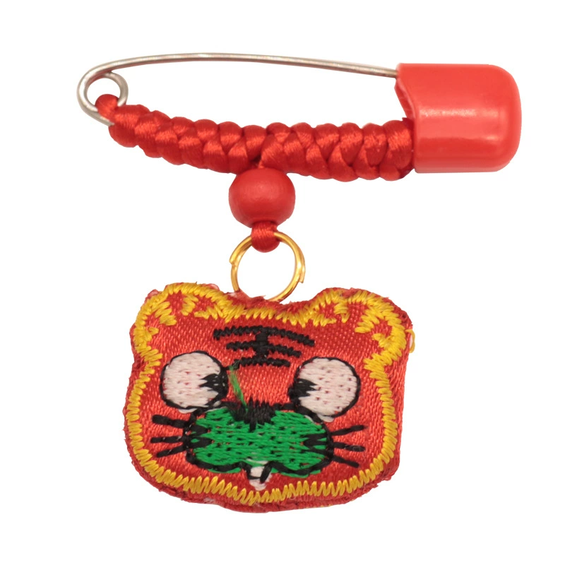 Детская булавка, защитный амулет, подвеска, брошь, с вышивкой