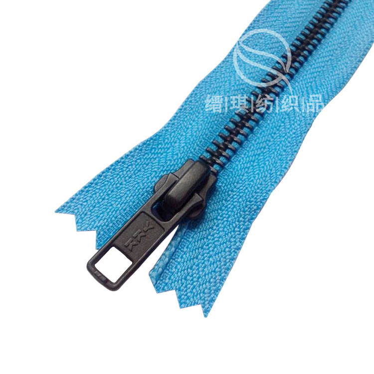 供应金属拉链5号YKK黑古铜服装闭口拉链自锁环保过检针量大从优