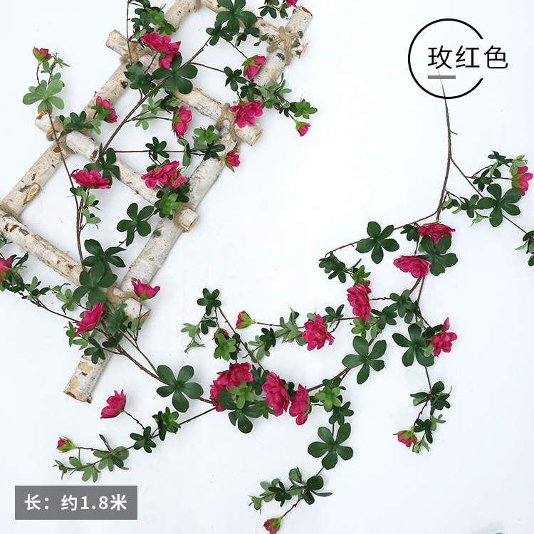 Enredadera de rosas artificiales con 45 cabezas - Decoraciones florales artificiales para bodas, enredaderas de flores de seda y vegetación sintética