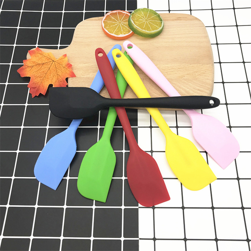 Special Sale Spot Silicone Scraper, High Temperature Resistant Spatula, Cake Baking Tool, Mixer Special Gift 22cm Long